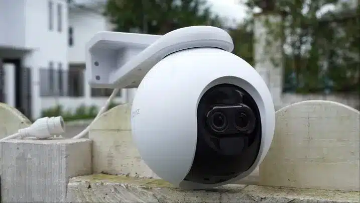 Review Ezviz C8PF
